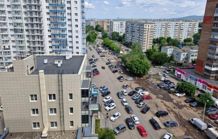квартира г Красноярск наб Ярыгинская 9 фото 1