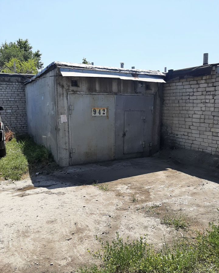 гараж г Волгоград р-н Дзержинский ул Ангарская 110 фото 1