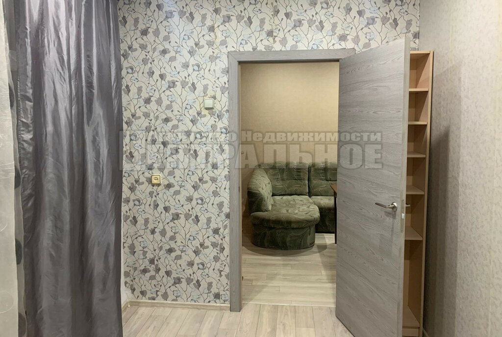 квартира г Смоленск ул Молодежная 16 фото 8