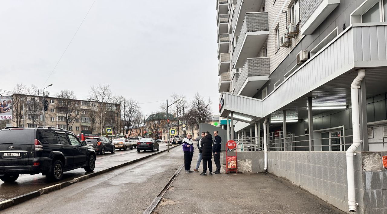 торговое помещение г Тула р-н Привокзальный ул Макаренко 7 фото 1