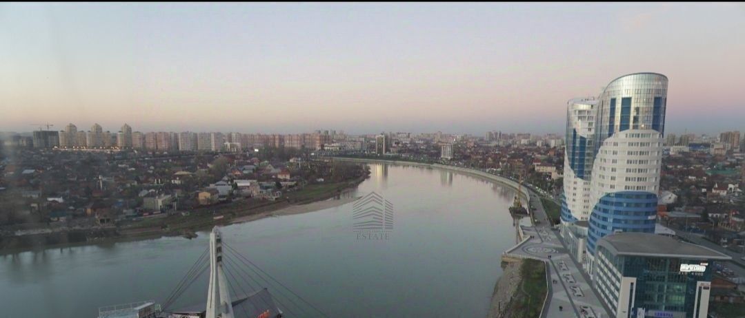 квартира г Краснодар р-н Центральный ул Кубанская Набережная 37/11 Западный фото 12