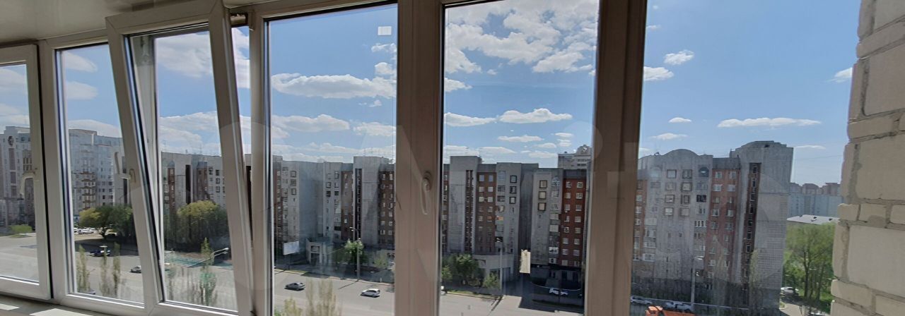 квартира г Омск р-н Октябрьский ул Масленникова 17 фото 8