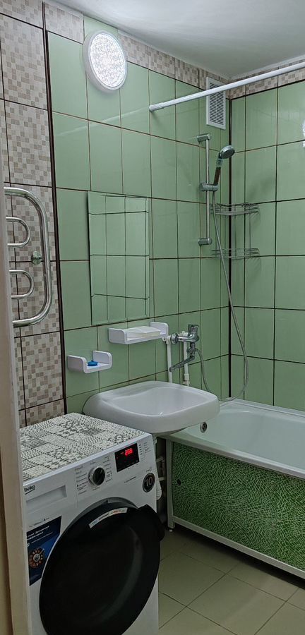 квартира г Краснодар р-н Прикубанский ул им. Карякина 19 фото 1