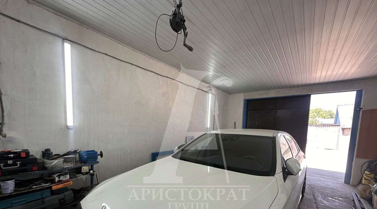 гараж г Пятигорск п Горячеводский ул Одесская 12 фото 3