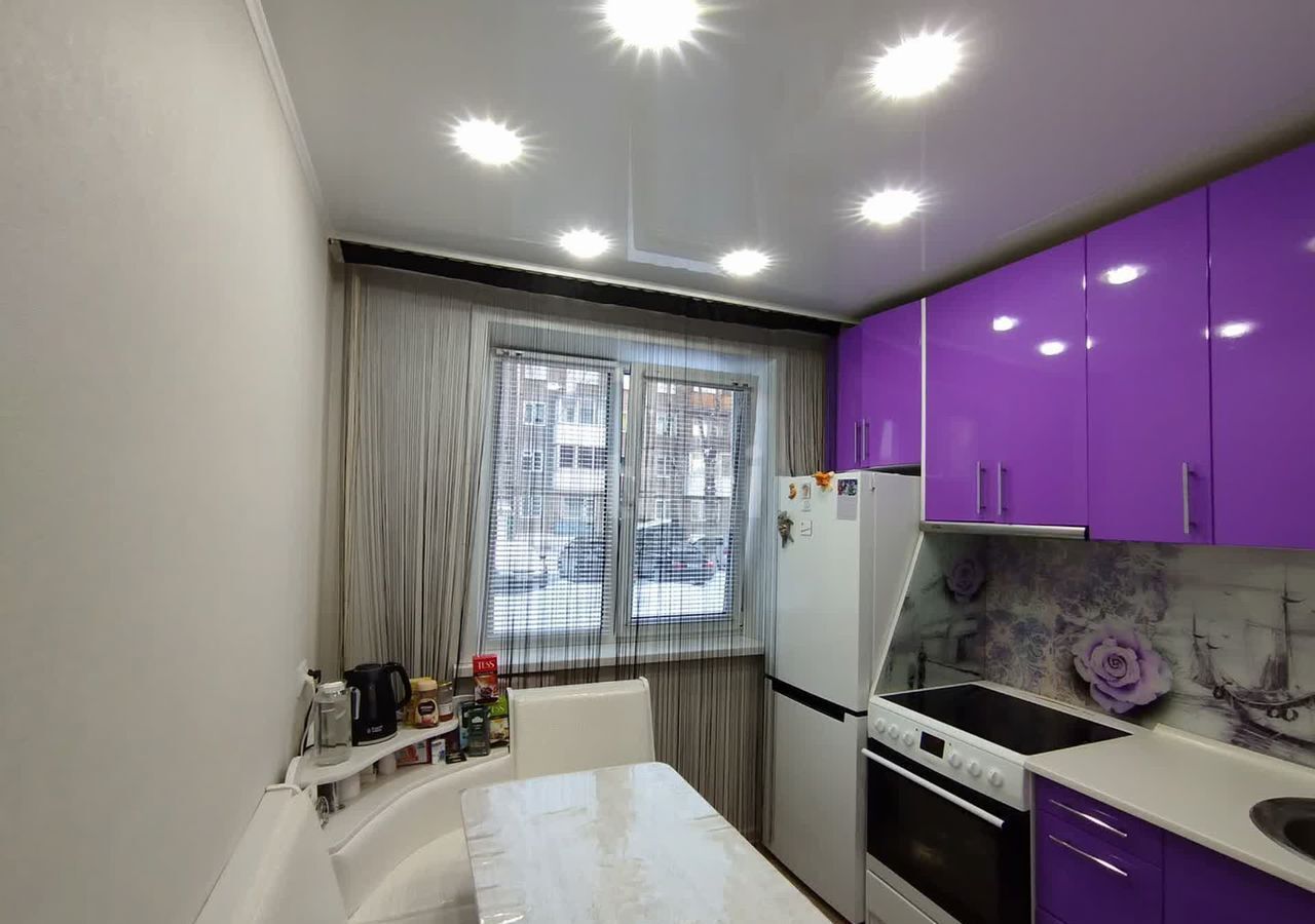 квартира г Ачинск 4-й мкр-н, 6 фото 2
