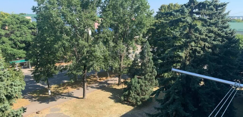 квартира г Майкоп ул Краснооктябрьская 65 фото 19