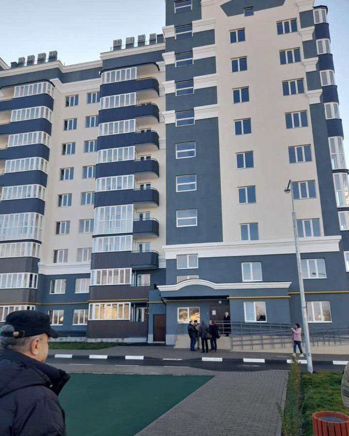 квартира г Симферополь ул Индустриальная 28к/1 фото 2
