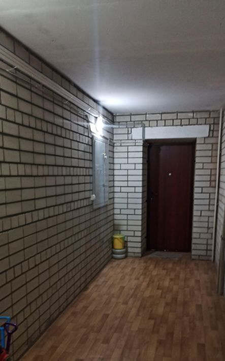 квартира г Саратов р-н Октябрьский ул. Имени В. Г. Клочкова, 16 фото 2