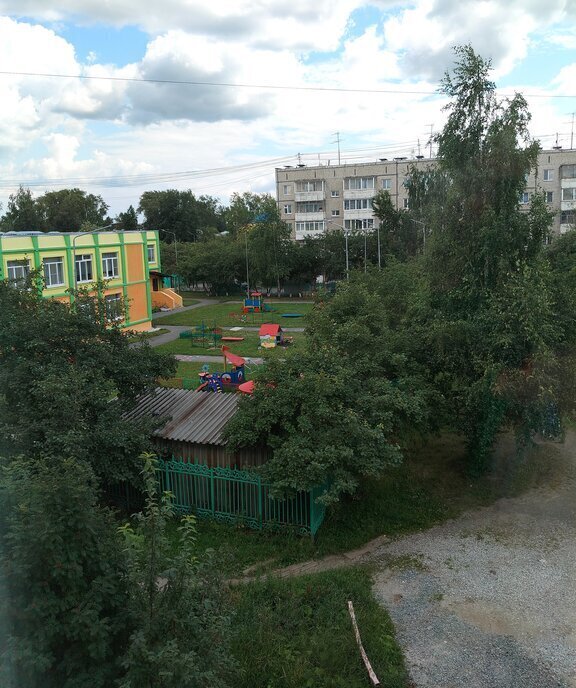 квартира г Первоуральск ул Папанинцев 3а фото 1