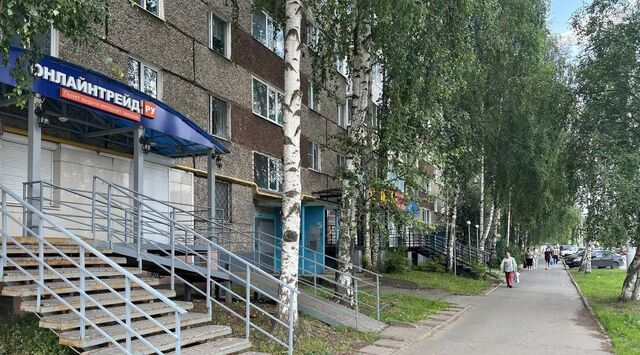торговое помещение р-н Устиновский ул Молодежная 71 фото
