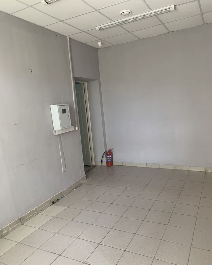торговое помещение г Курган Центральный ул Станционная 24 фото 5