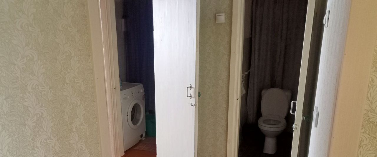 квартира г Омск р-н Центральный ул Орджоникидзе 268а фото 13