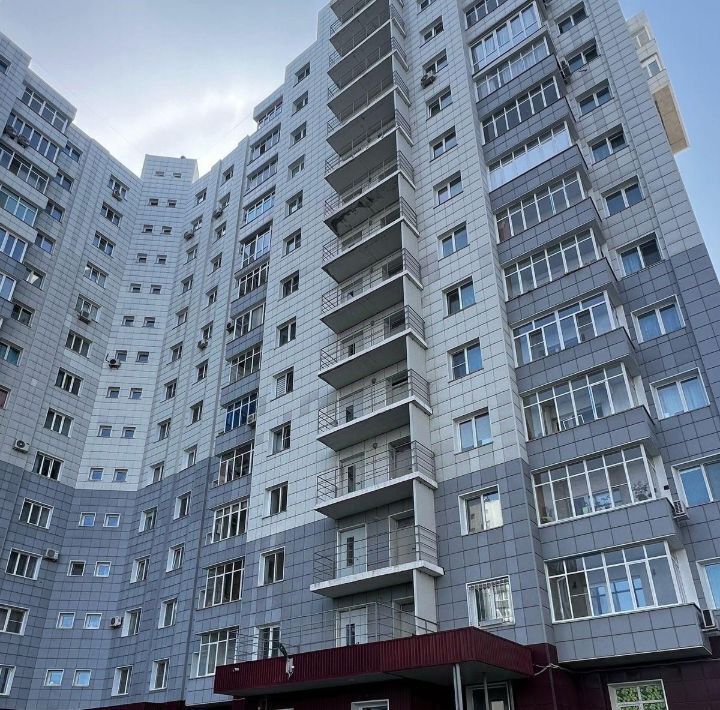 квартира г Омск р-н Кировский ул Конева 6 фото 2