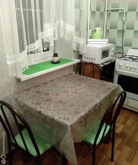 квартира р-н Ейский г Ейск ул Коммунистическая 20/11 фото 7
