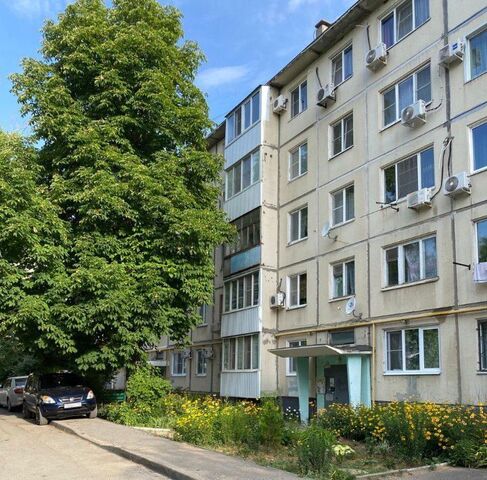 р-н Дзержинский мкр Жилгородок ул Танкистов 4 фото