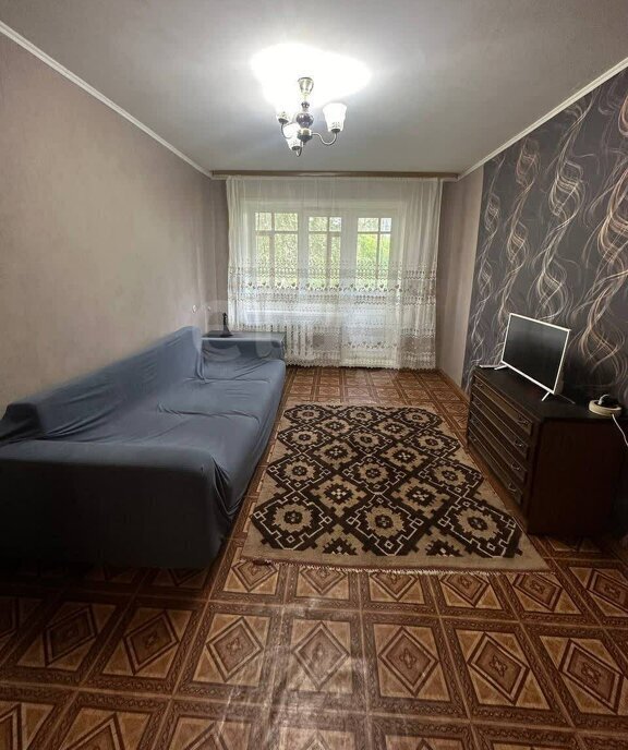 квартира г Тобольск мкр 7а 4 фото 4