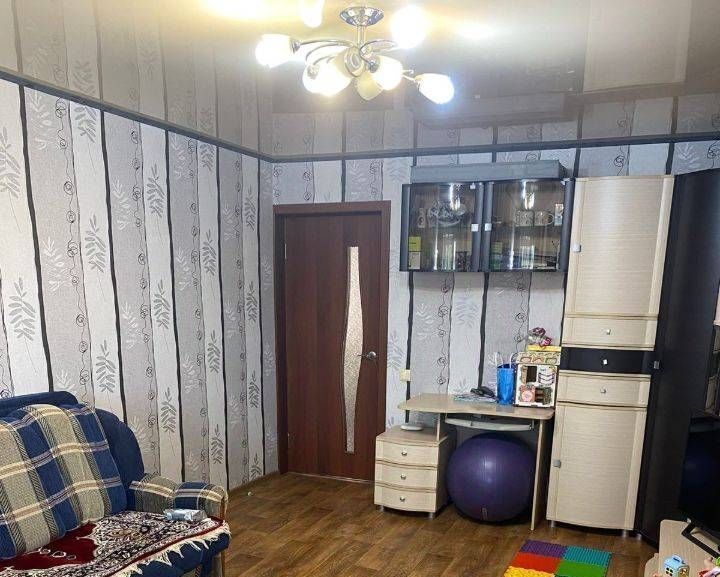 квартира г Каменск-Шахтинский ул Красная 7б фото 6