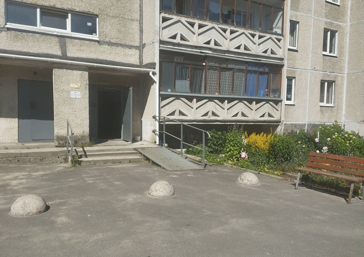 квартира г Петрозаводск р-н Кукковка пр-кт Комсомольский 15 фото 1