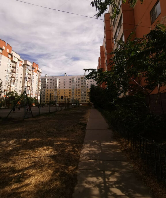 квартира г Астрахань ул Куликова 79к/2 фото 24