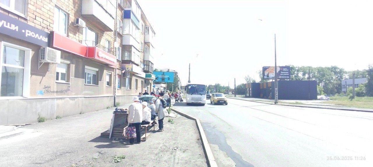 квартира г Нижний Тагил р-н Тагилстроевский ул Металлургов 46а фото 27