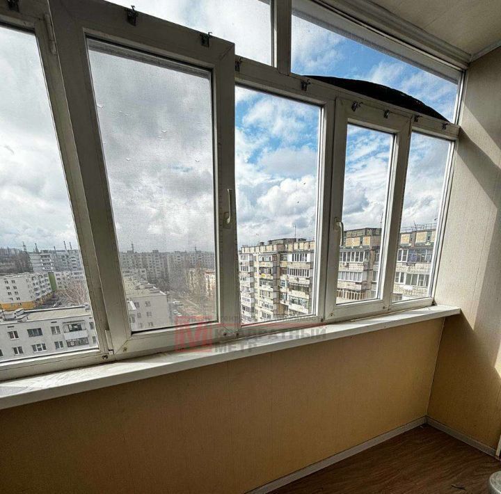 квартира г Старый Оскол Рудничный микрорайон 11А фото 3