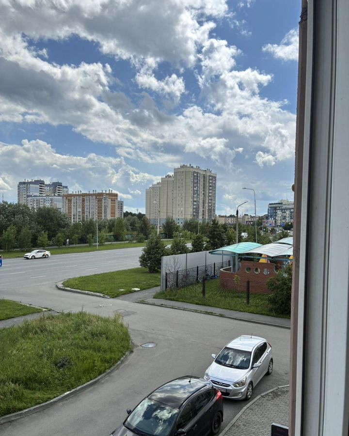квартира г Челябинск р-н Центральный ул Университетская Набережная 88 фото 12