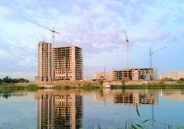 квартира г Набережные Челны р-н Комсомольский пр-кт Набережночелнинский 17а/25 корп. А фото