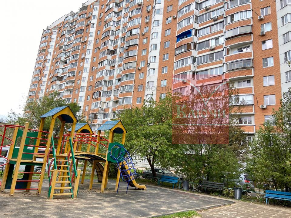 квартира г Москва метро Первомайская б-р Измайловский 40 фото 21