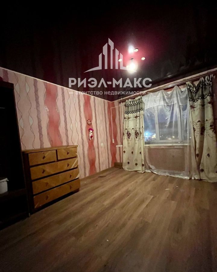 комната г Брянск р-н Бежицкий ул 3 Интернационала 1 фото 3