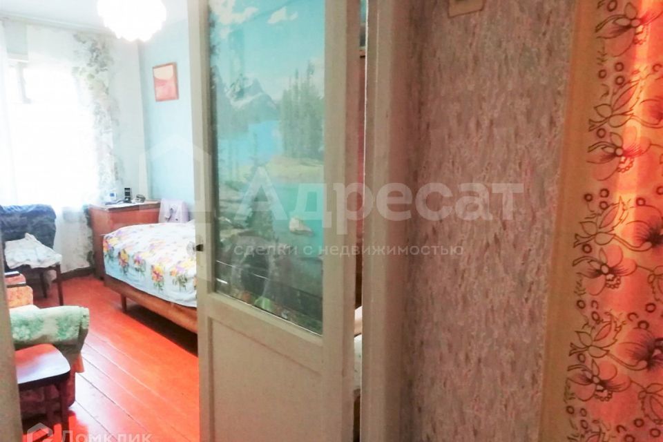 квартира г Волгоград р-н Тракторозаводский ул им. Жолудева 13 фото 3