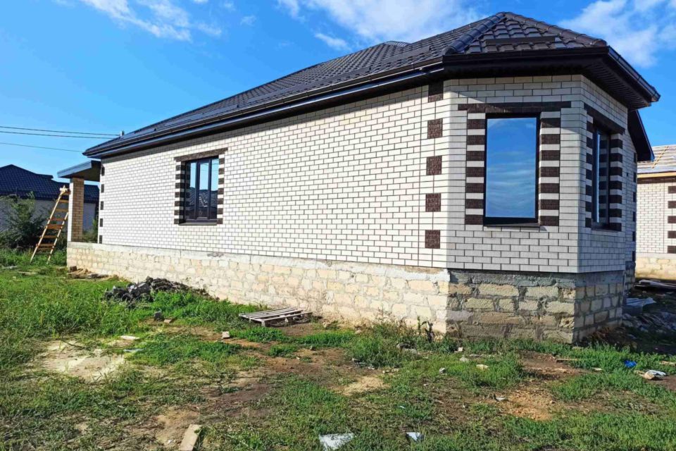 дом р-н Шпаковский г Михайловск ул Владимира Селёдкина 75 фото 5