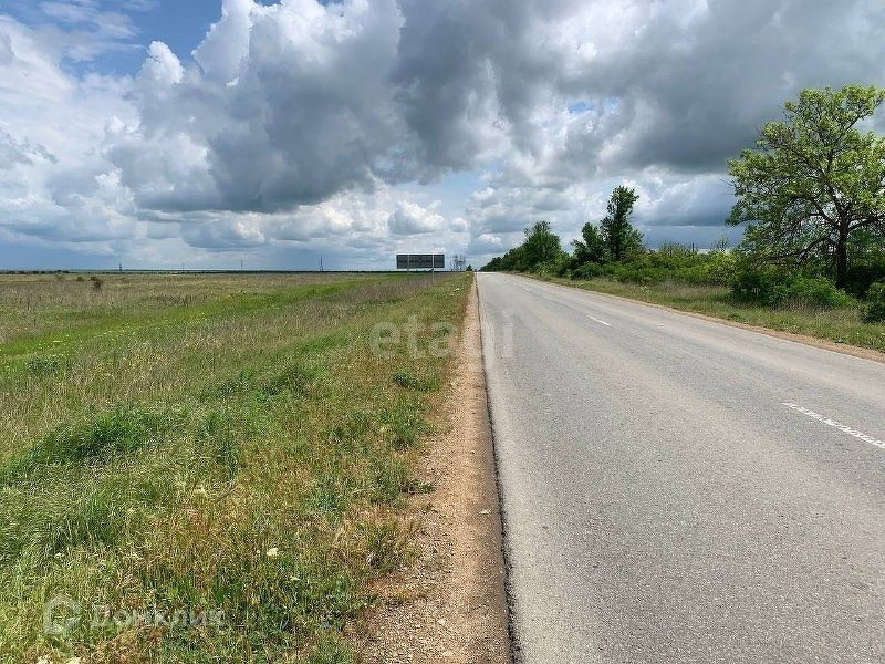 земля р-н Сакский с Крымское ул Молодежная фото 3