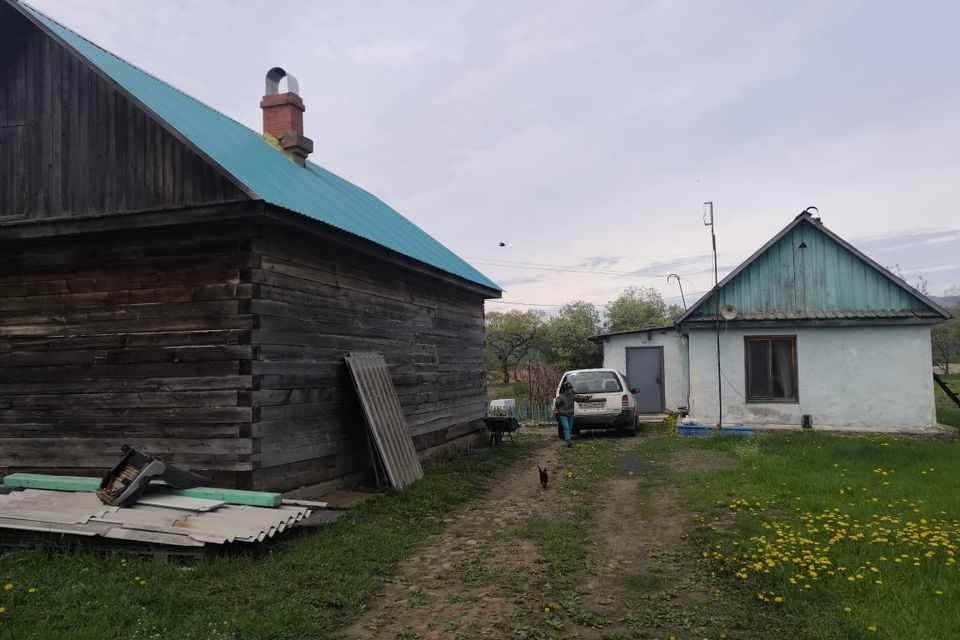 Дом в партизанском районе. С Фроловка Партизанский район Приморский край. Приморский край село Перетино улице Черняховского дом 15 а. Продажа домов в Новицком партизанского района Приморского края. Продажа домов в Екатериновке Приморский край.