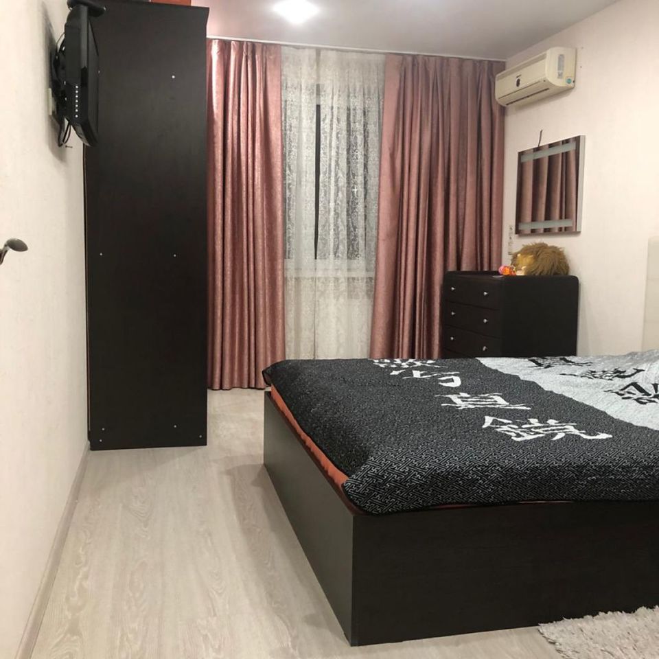 квартира г Краснодар пр-кт им. писателя Знаменского 9к/3 фото 4