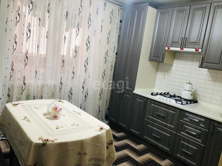квартира р-н Новомосковский г Новомосковск ул Трудовые Резервы 57к/1 фото 1