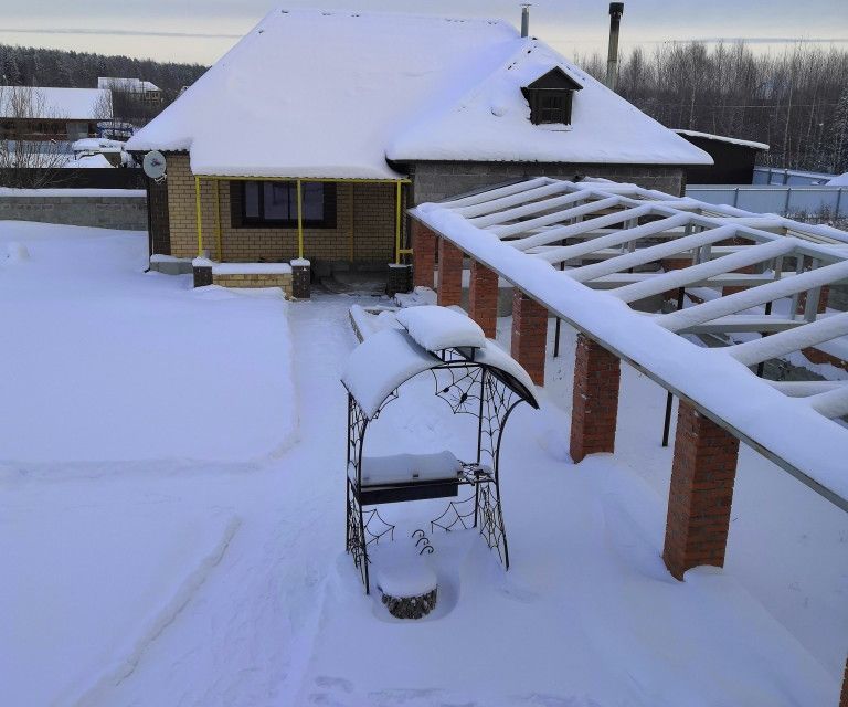 дом р-н Уватский с Уват ул Сибирская 22 фото 1