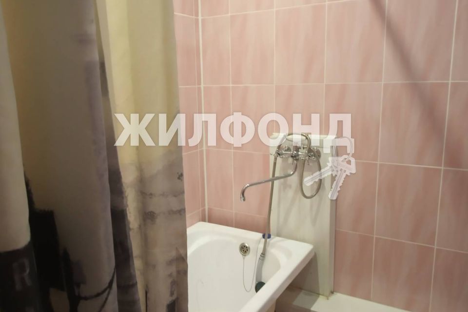 квартира г Абакан ул Буденного 74вк/1 фото 6