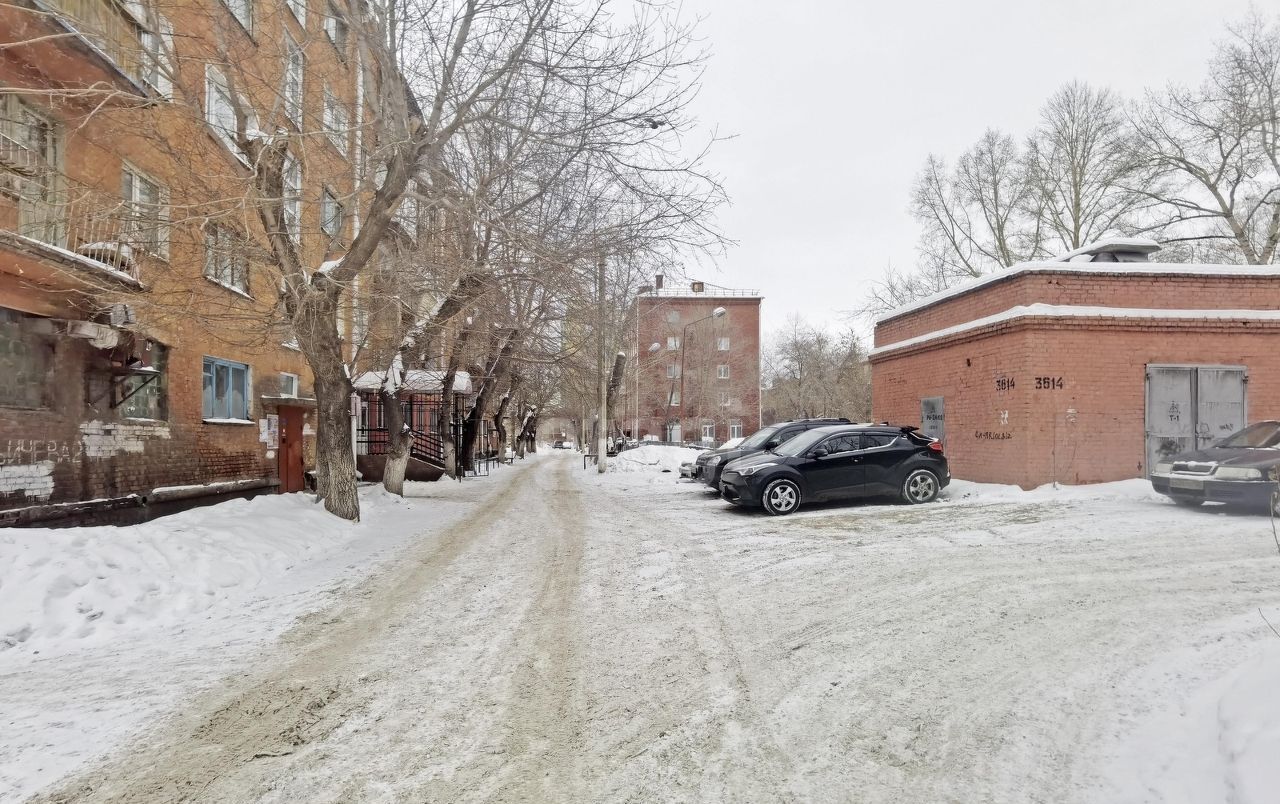 комната г Омск р-н Ленинский Привокзальный ул Петра Ильичева 2 Ленинский административный округ фото 10