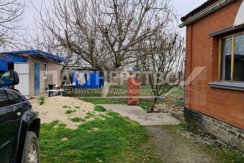 дом р-н Северский с Львовское ул Комсомольская фото 3