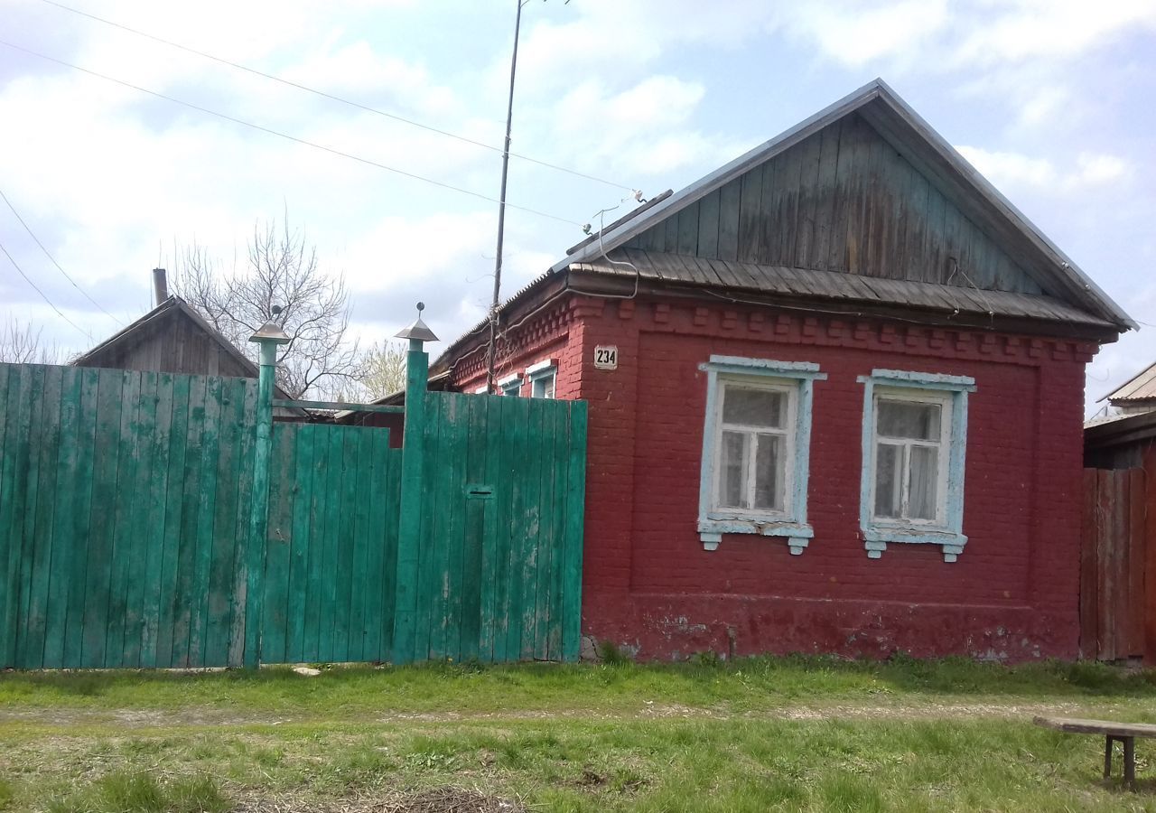 дом г Пугачев ул 40 лет Октября 234 Пугачёвский р-н фото 1