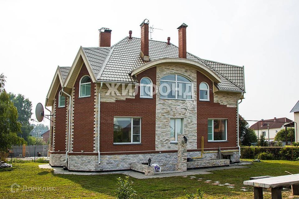 дом г Новосибирск р-н Советский проезд Садовый 11 фото 1