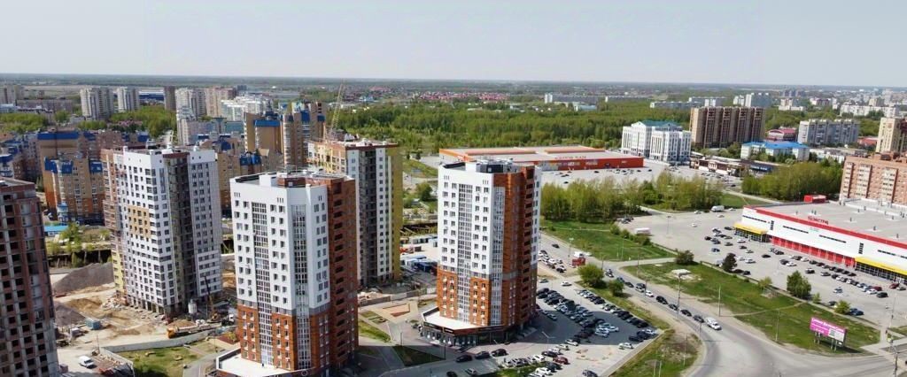 квартира г Омск р-н Кировский ул 70 лет Октября 6с фото 1