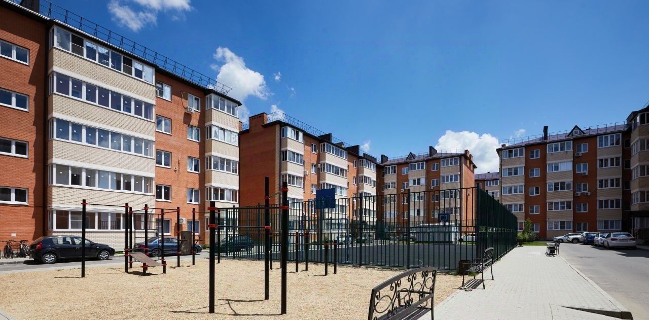 квартира р-н Тахтамукайский пгт Яблоновский ул Тургеневское шоссе 33/5к 39 фото 12