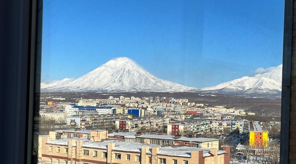 квартира г Петропавловск-Камчатский пр-кт 50 лет Октября 5/1 фото 21