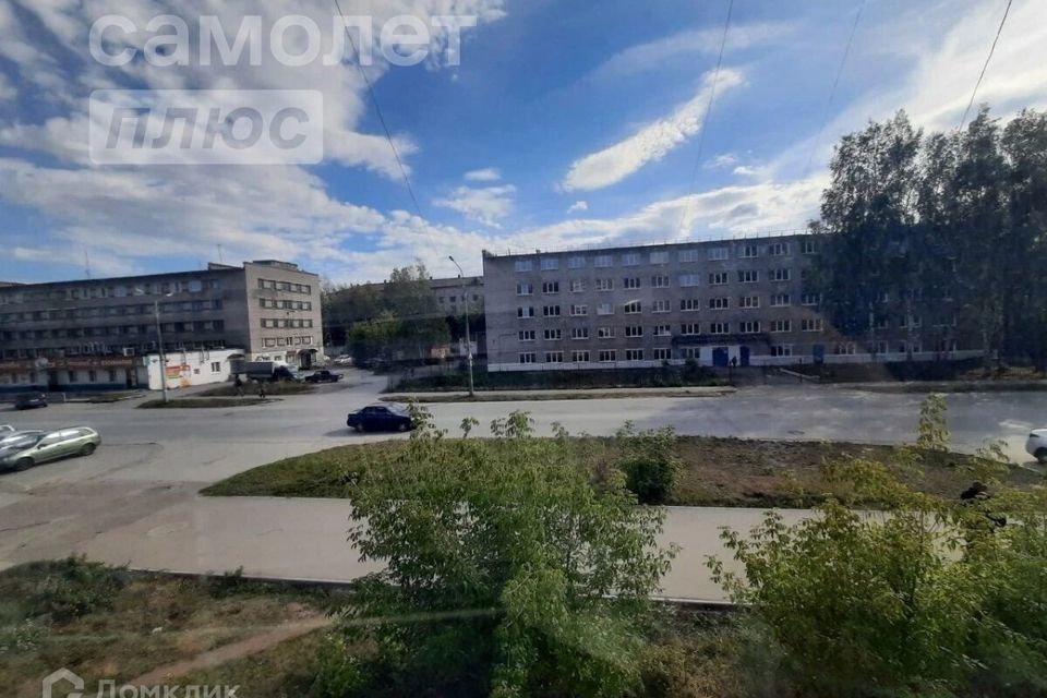 квартира г Краснокамск ул Энтузиастов 6 фото 1