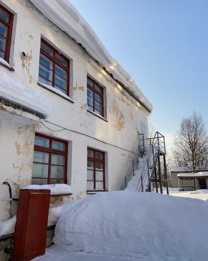 свободного назначения р-н Сегежский пгт Надвоицы ул Петрозаводская 6а Надвоицы фото 5