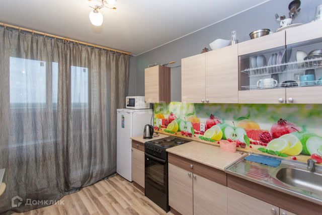 квартира г Тобольск 15-й микрорайон, 39, Тобольский район фото 1