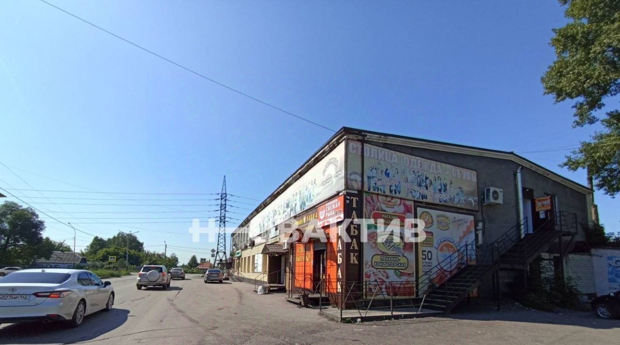 торговое помещение г Прокопьевск р-н Центральный ул Кучина 1а фото 4