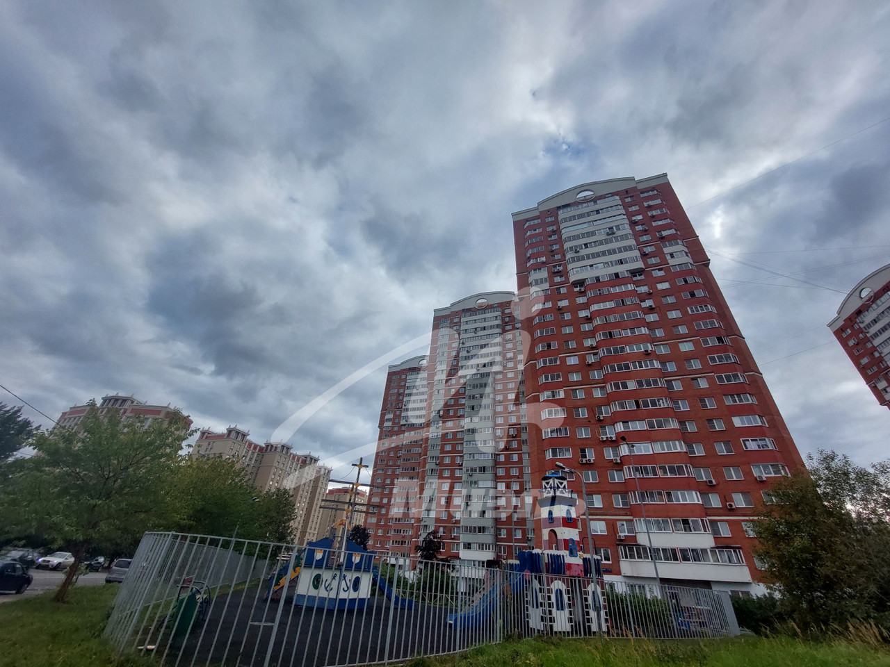 квартира г Москва метро Раменки пр-кт Мичуринский 13к/2 фото 9