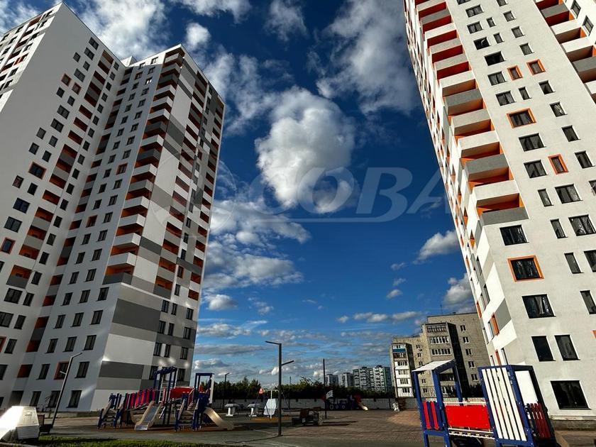квартира г Тюмень ул Менжинского 60 Центральный административный округ фото 1
